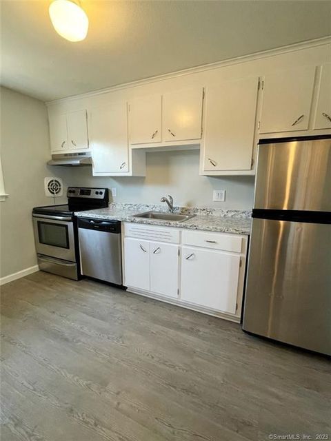 Tiny photo for 114 S Washington Street #APT 24, Plainville, CT 06062 (MLS # 24142689)