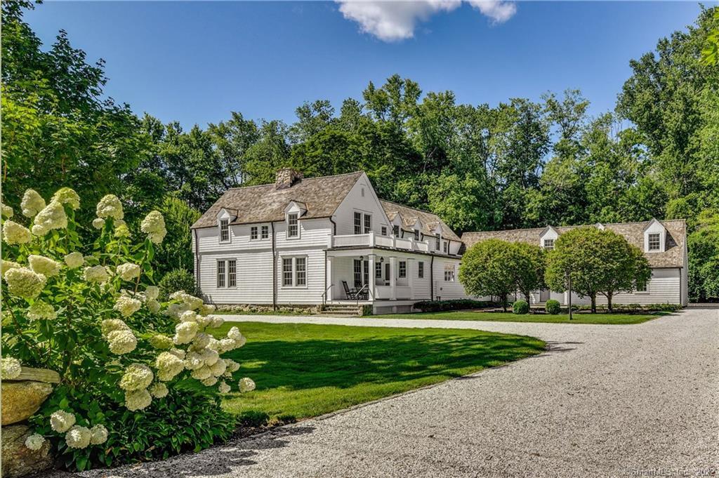 Photo 1 of 90 Oenoke Ridge, New Canaan, Connecticut, $2,595,000, Web #: 170220162