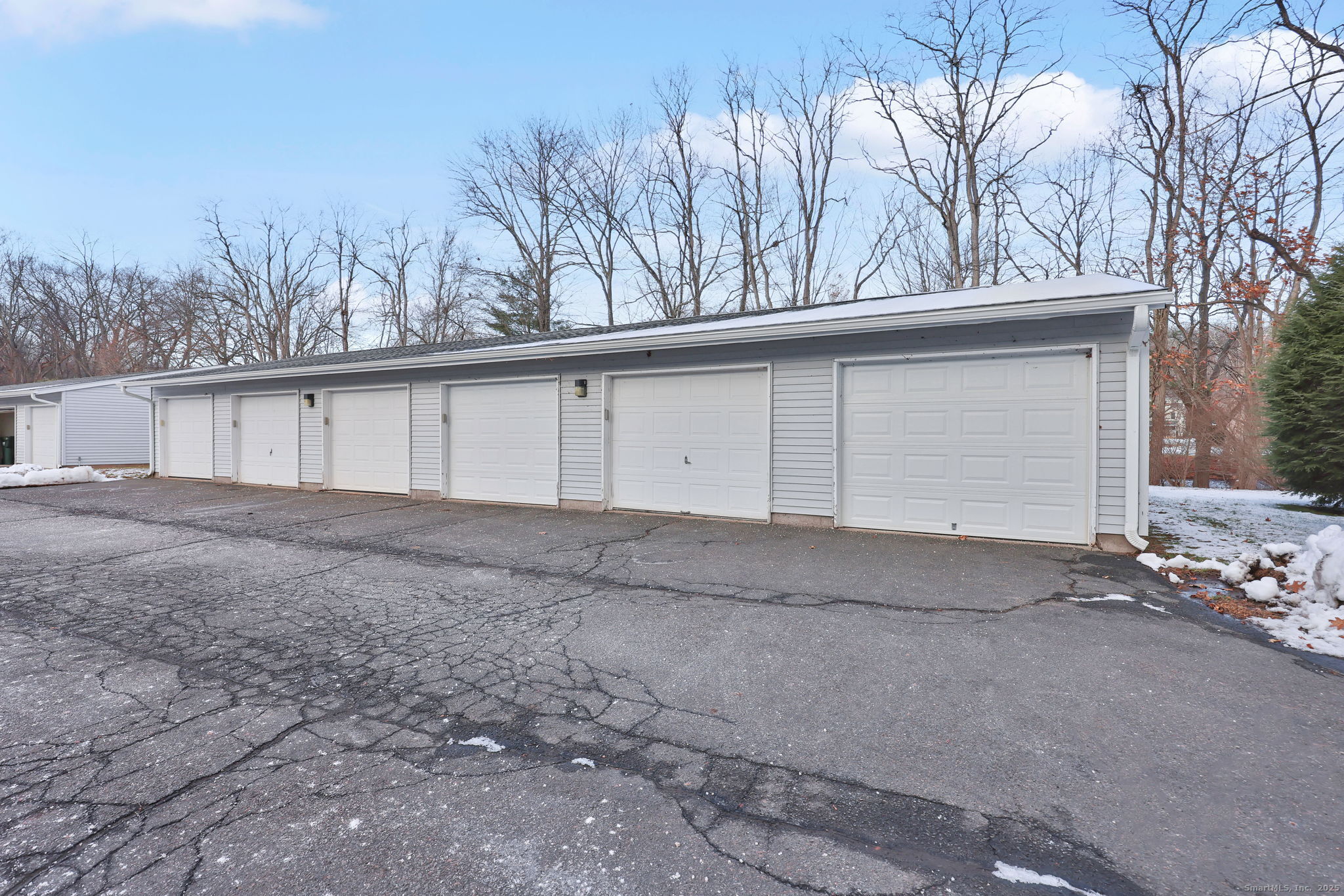 277 New Britain Avenue 277