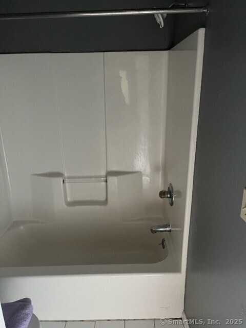 19 Hawthorne Drive #166, New London, Connecticut image 5