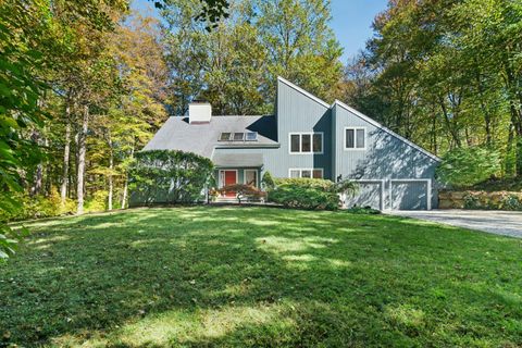 90 Old Stagecoach Road Redding CT 06896