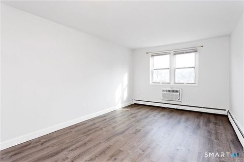 Tiny photo for 99 Prospect Street #APT 4A, Stamford, CT 06901 (MLS # 24155260)
