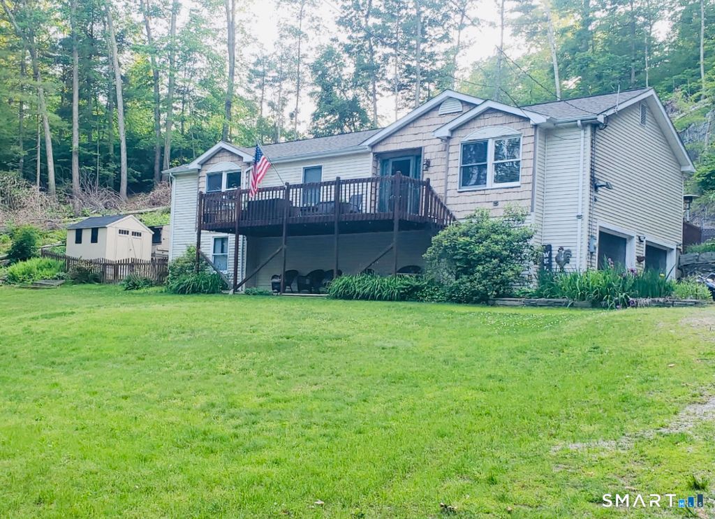 Photo of 150 Searles Road, Pomfret, CT 06259 (MLS # 24146414)