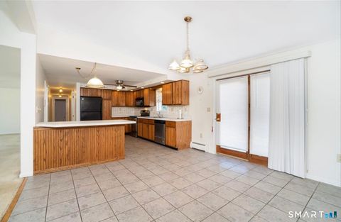 Tiny photo for 15 Don Mar Court, North Haven, CT 06473 (MLS # 24151991)