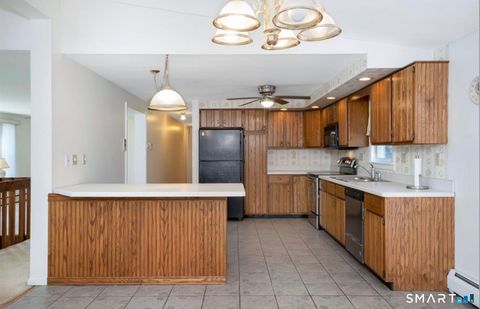 Tiny photo for 15 Don Mar Court, North Haven, CT 06473 (MLS # 24151991)