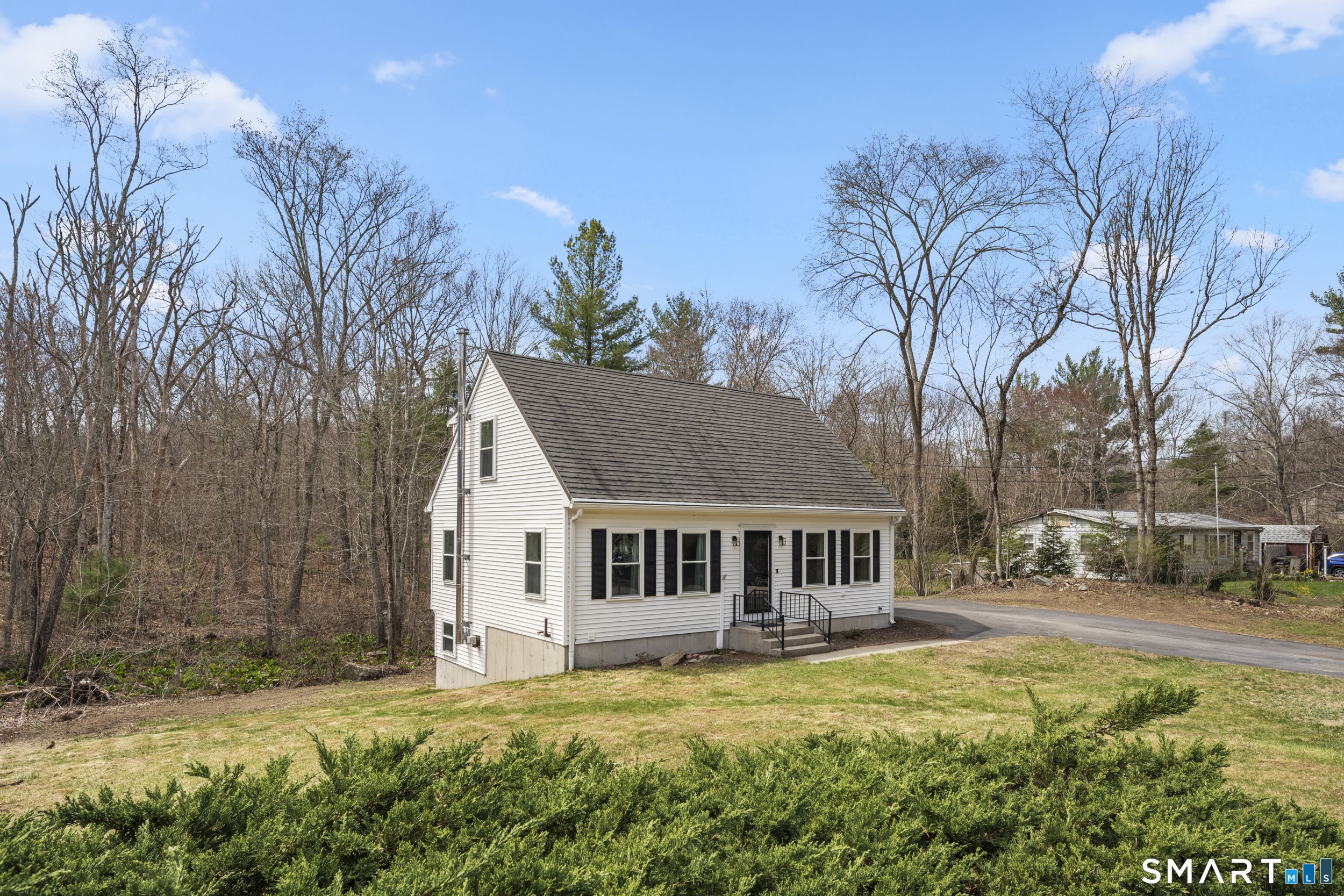 3 Kenyon Road