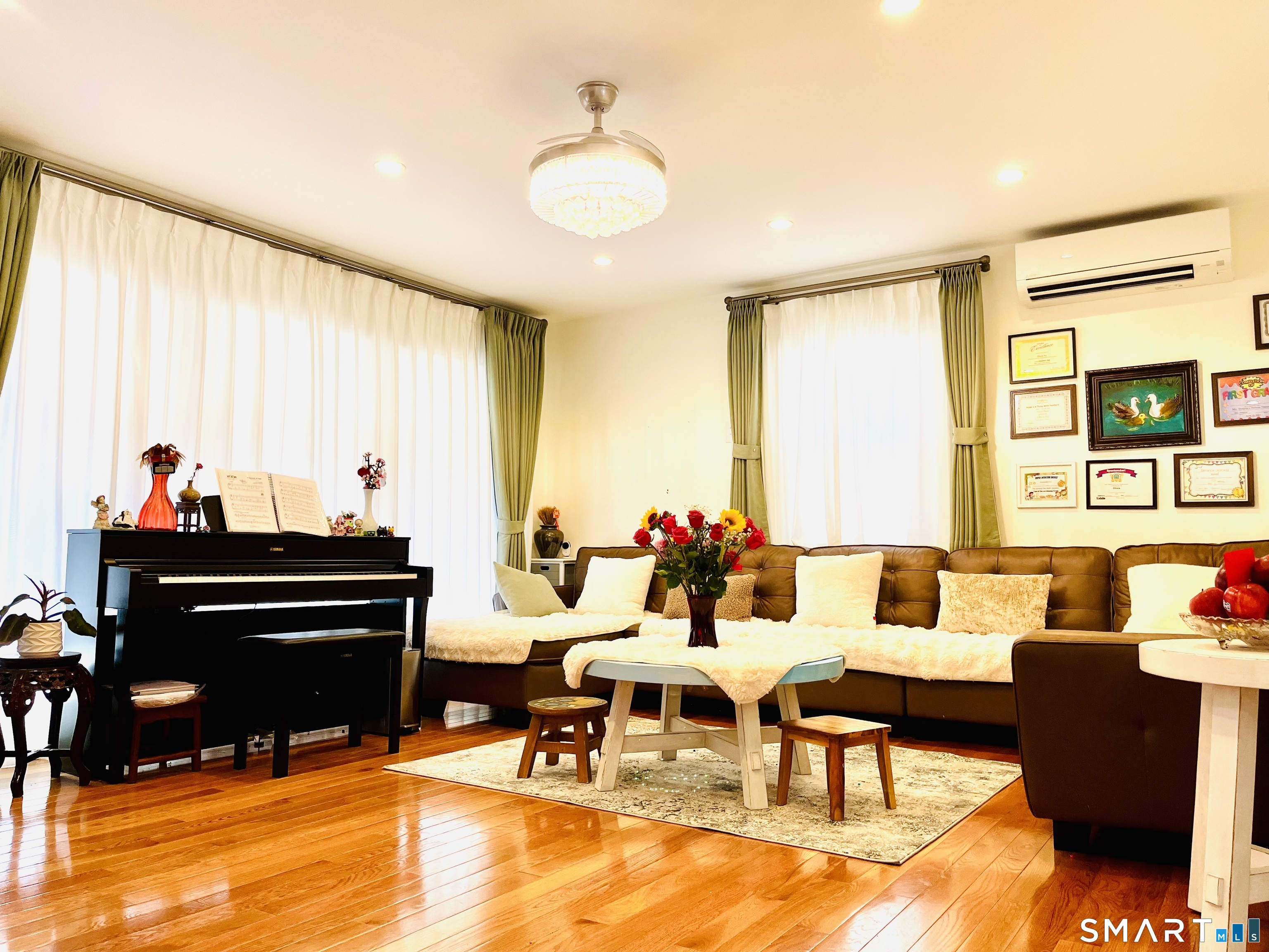 14 Holly Hill Drive