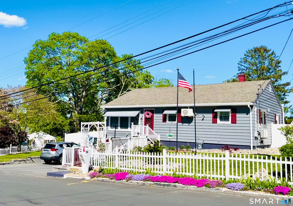 Photo of 14 Holly Hill Drive, Montville, CT 06382 (MLS # 24175183)