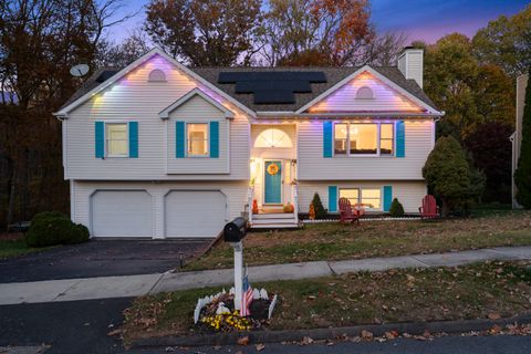 290 Pumpkin Ground Road, Stratford, CT 06614 - #: 24139183