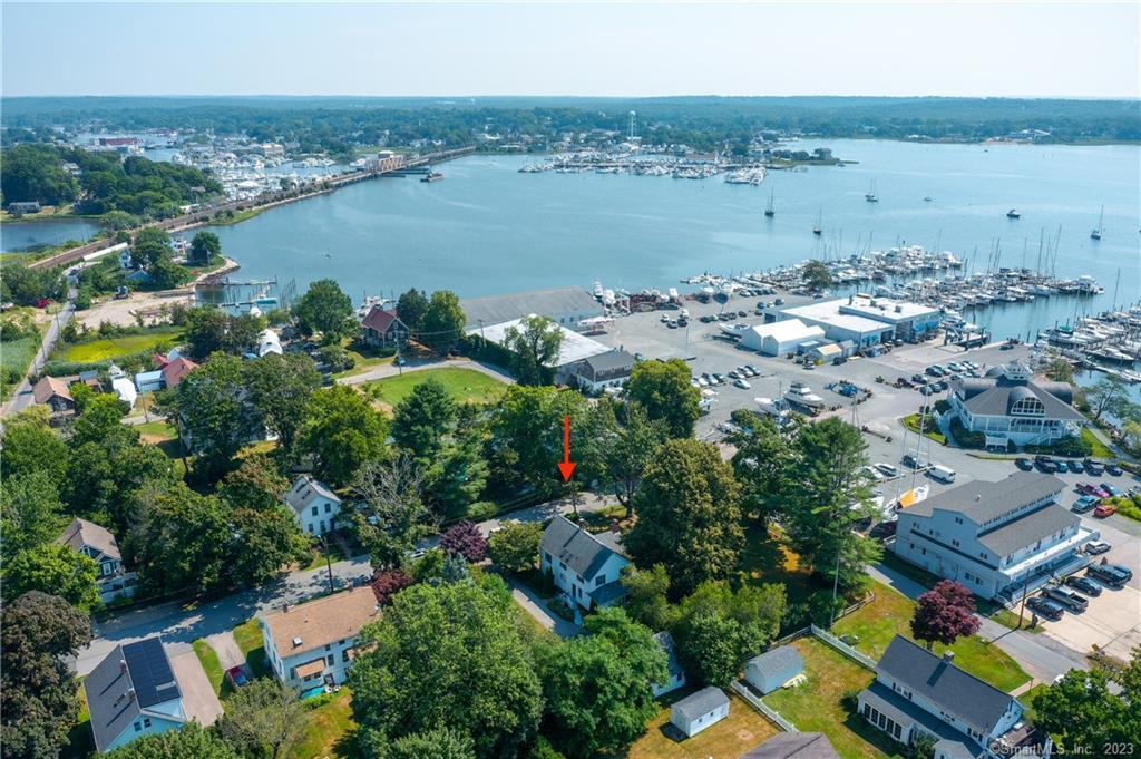 Property for Sale at 11 Maxson Street, Groton, Connecticut - Bedrooms: 3 
Bathrooms: 3 
Rooms: 7  - $749,000