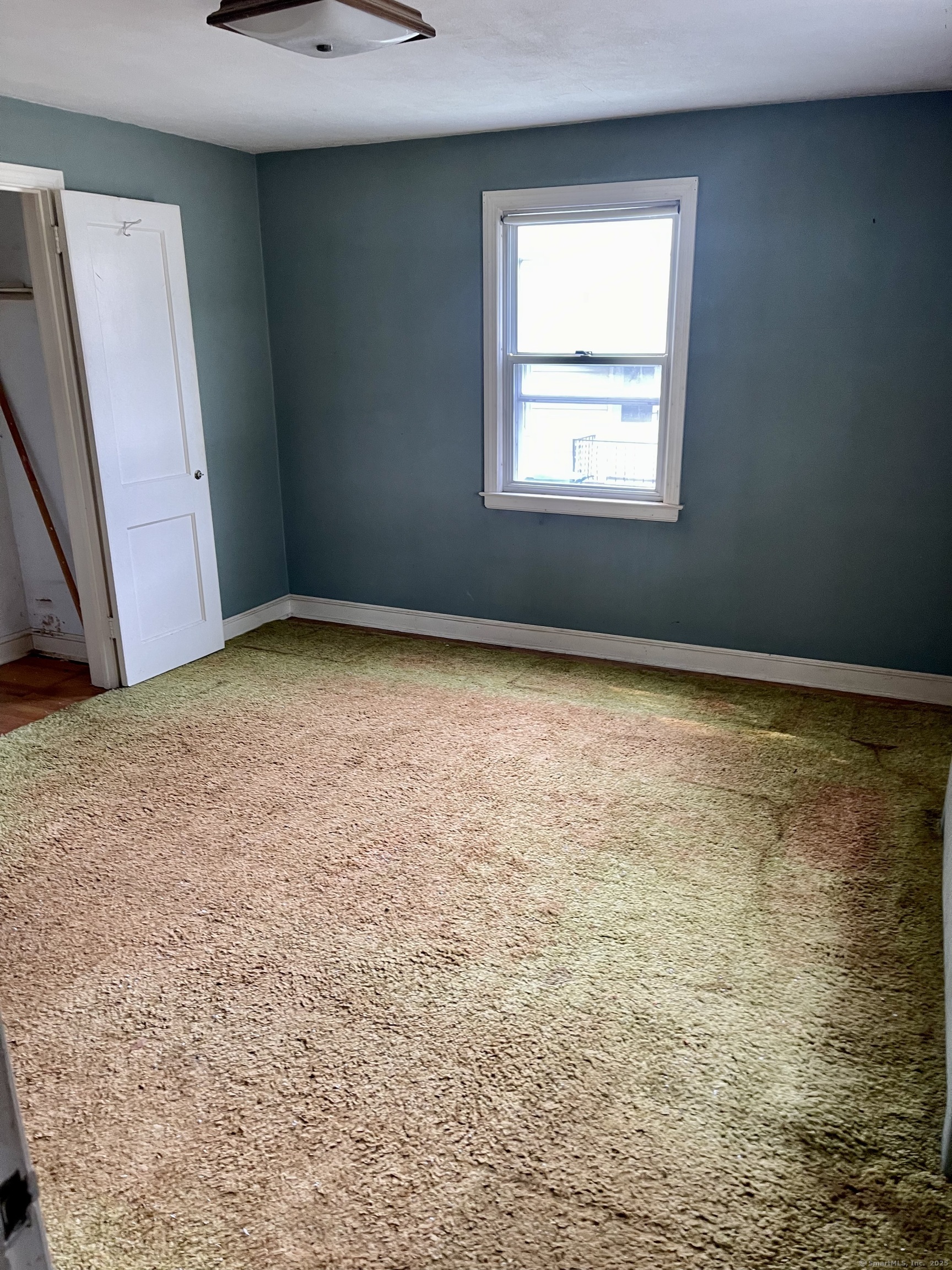 Manchester, Connecticut 06042, United States, 4 Bedrooms Bedrooms, ,2 BathroomsBathrooms,Residential,Pending,187565