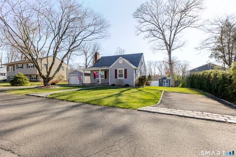 Tiny photo for 7 Ivy Lane, Danbury, CT 06811 (MLS # 24166337)