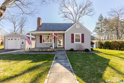 Photo of 7 Ivy Lane, Danbury, CT 06811 (MLS # 24166337)