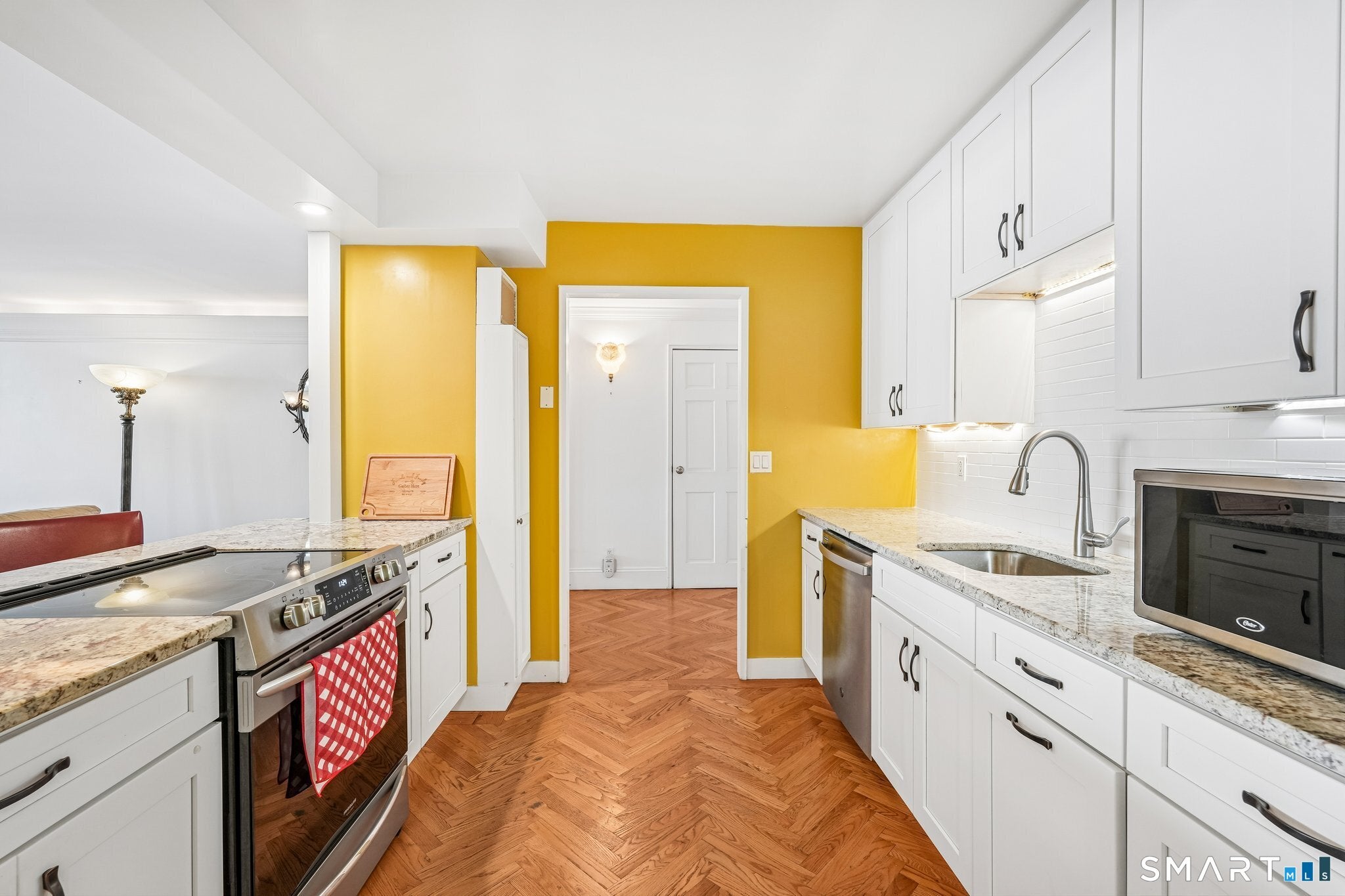 143 Hoyt Street 7F