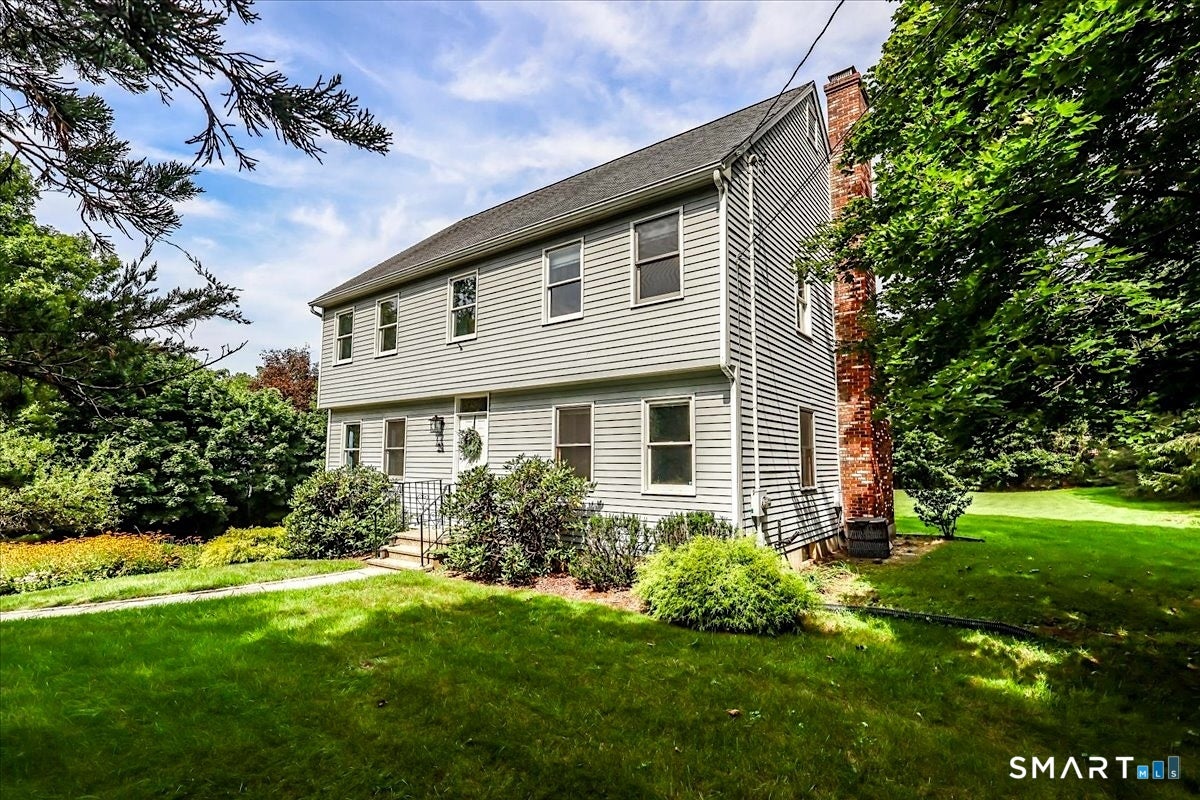 14 Philo Curtis Road