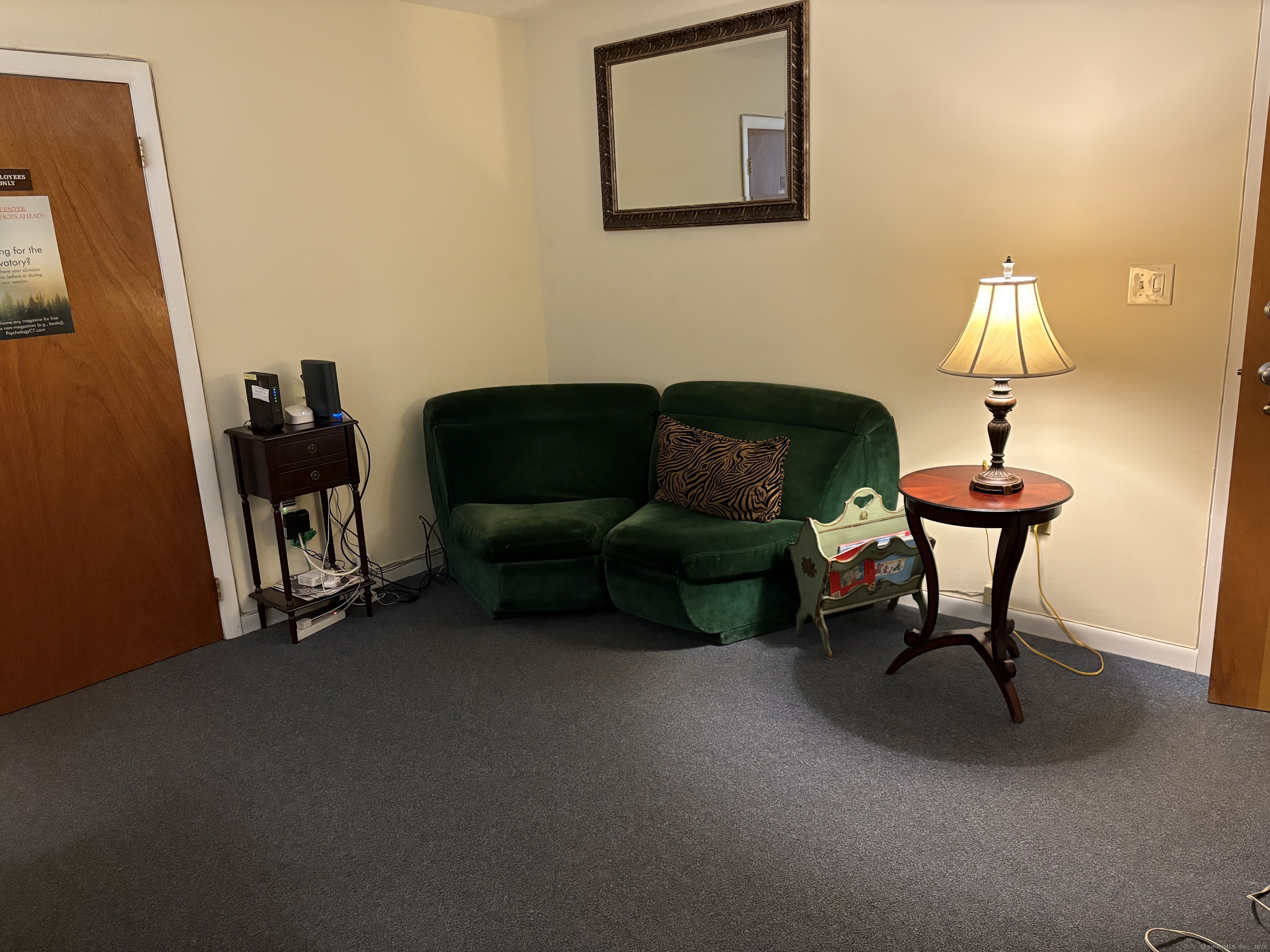 567 Vauxhall Street Extension