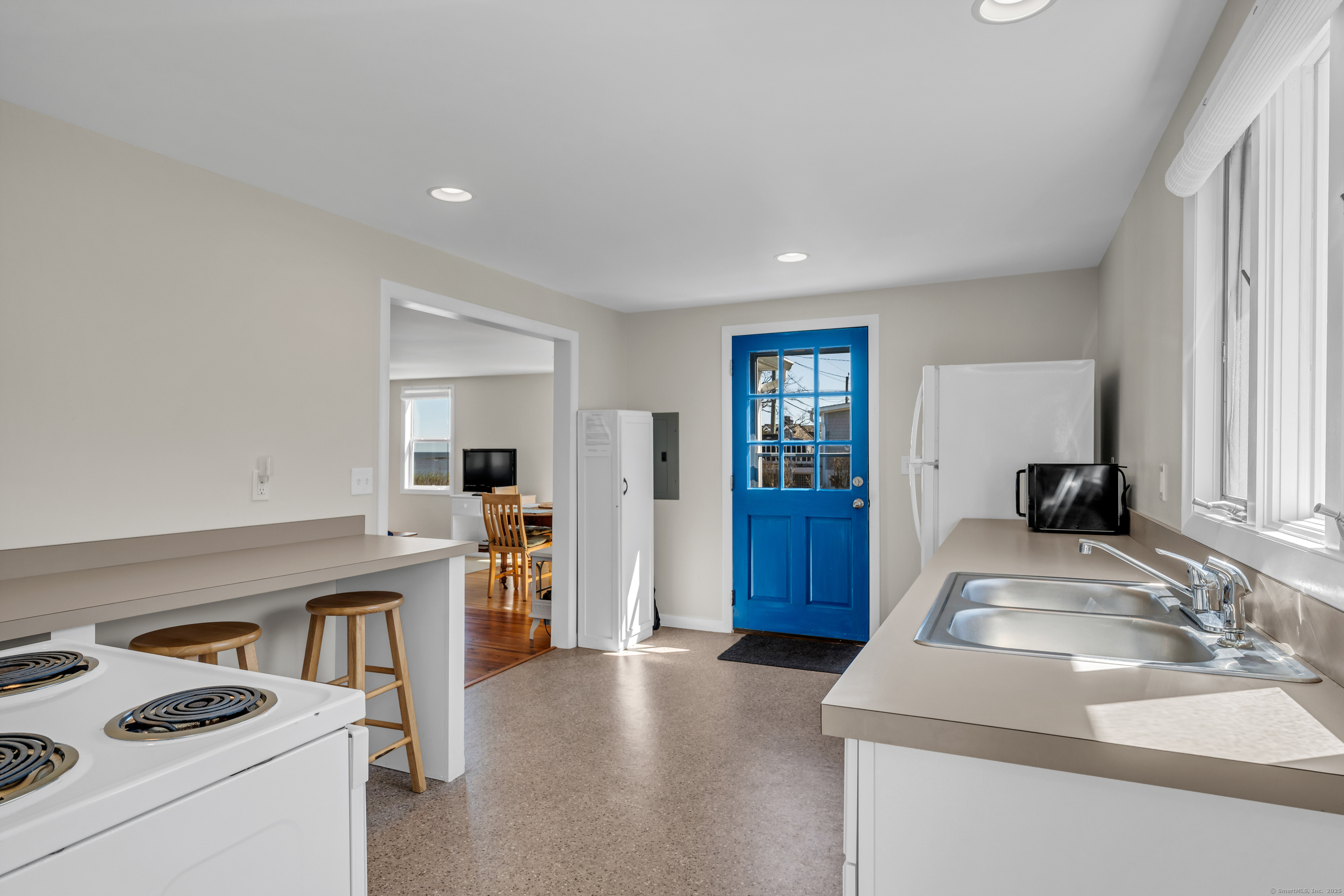87 Daniel Avenue, Guilford, Connecticut image 12