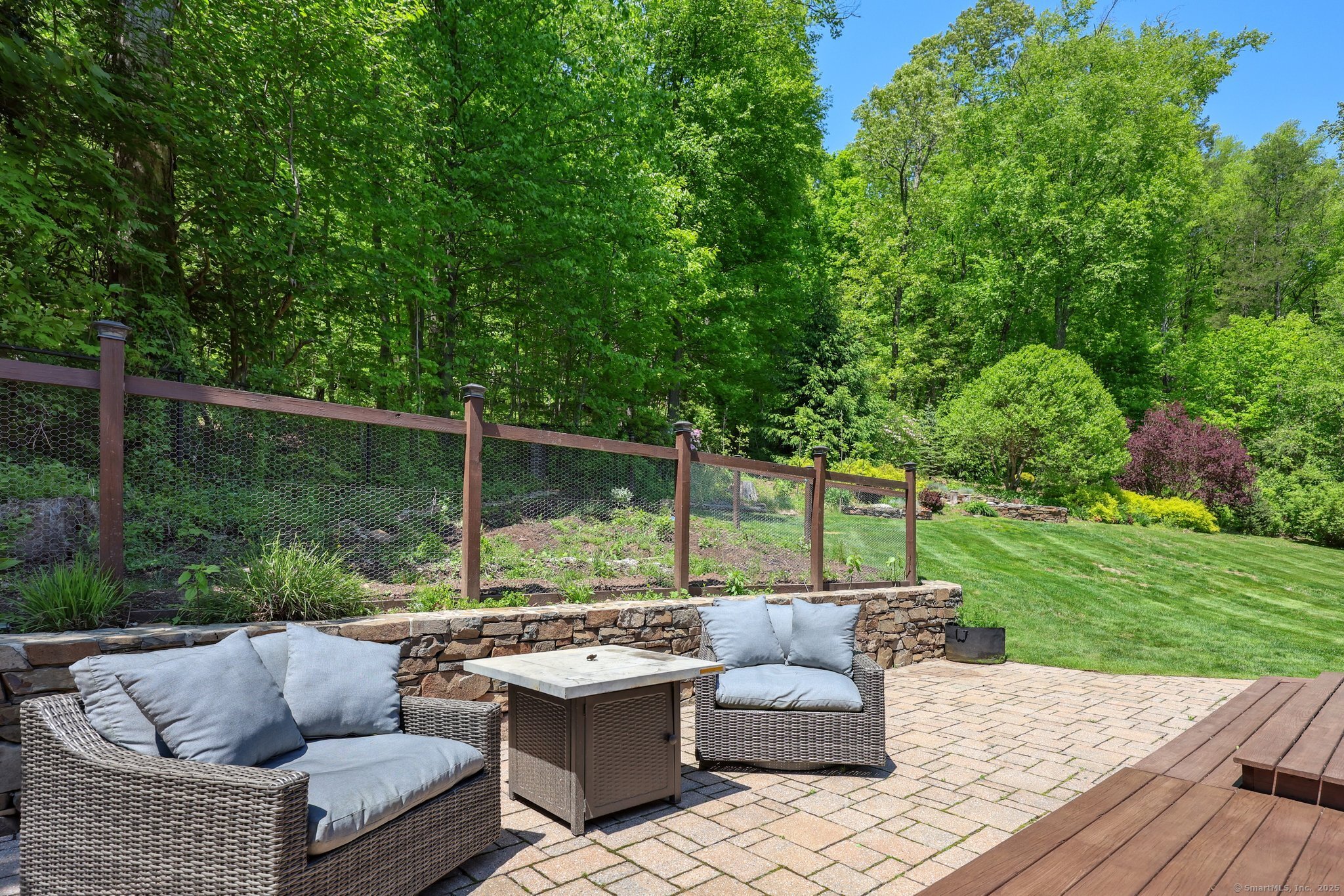 20 Cliff Edge Circle, Cheshire, Connecticut image 34