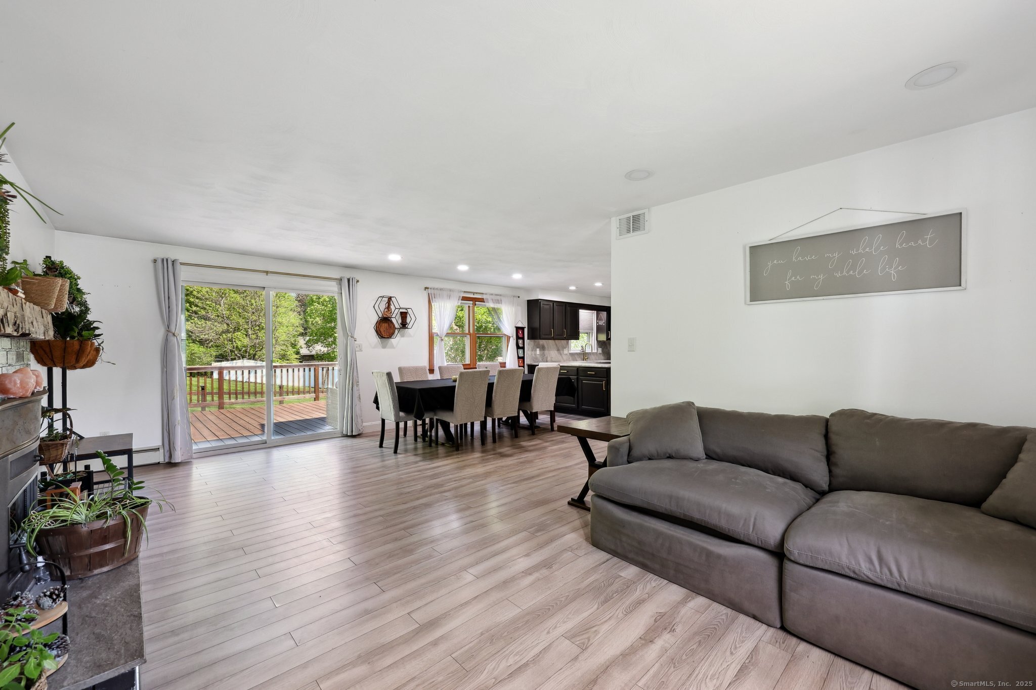 20 Cliff Edge Circle, Cheshire, Connecticut image 18