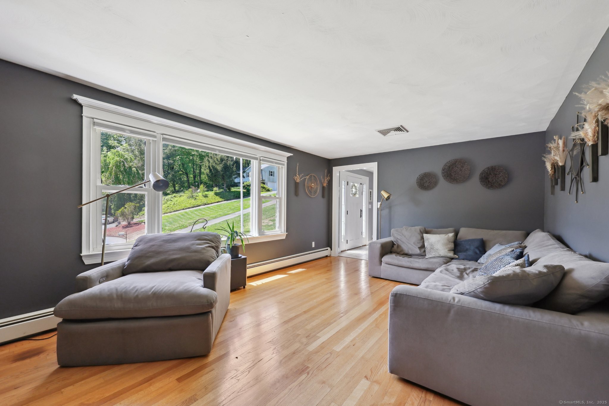 20 Cliff Edge Circle, Cheshire, Connecticut image 8
