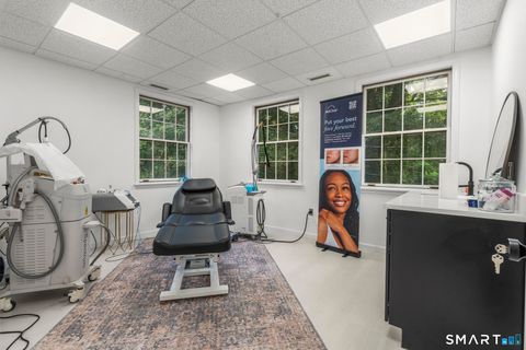 Tiny photo for 276 Main Street #D, Farmington, CT 06032 (MLS # 24156364)