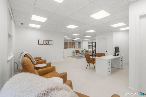 Tiny photo for 276 Main Street #D, Farmington, CT 06032 (MLS # 24156364)