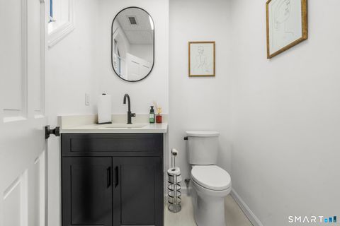 Tiny photo for 276 Main Street #D, Farmington, CT 06032 (MLS # 24156364)