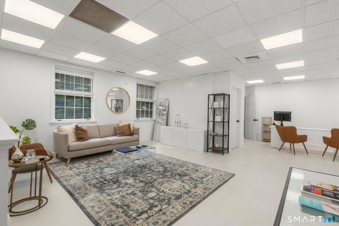 Tiny photo for 276 Main Street #D, Farmington, CT 06032 (MLS # 24156364)