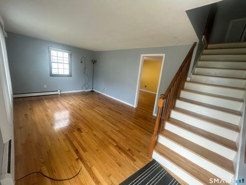 Tiny photo for 204 School Street, Manchester, CT 06040 (MLS # 24189724)