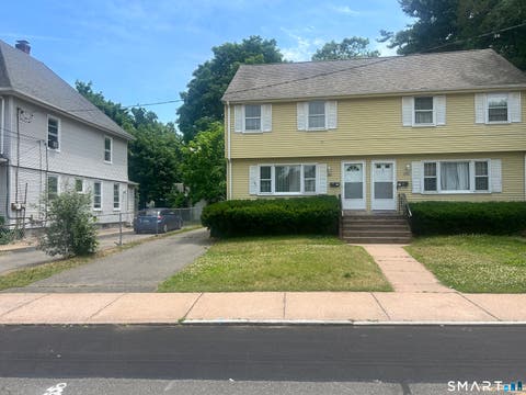 Photo of 204 School Street, Manchester, CT 06040 (MLS # 24189724)