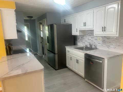 Tiny photo for 204 School Street, Manchester, CT 06040 (MLS # 24189724)