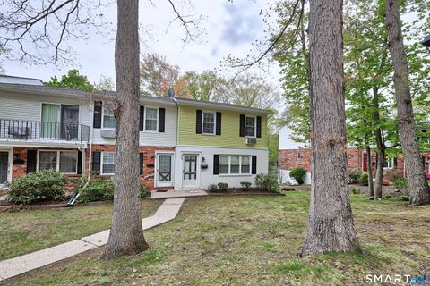 Tiny photo for 75 Hunter Court #E75, Torrington, CT 06790 (MLS # 24173835)