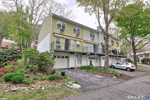 Tiny photo for 75 Hunter Court #E75, Torrington, CT 06790 (MLS # 24173835)