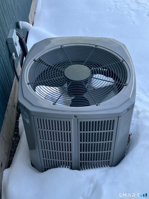 Tiny photo for 270R East Street, Plainville, CT 06062 (MLS # 24152004)