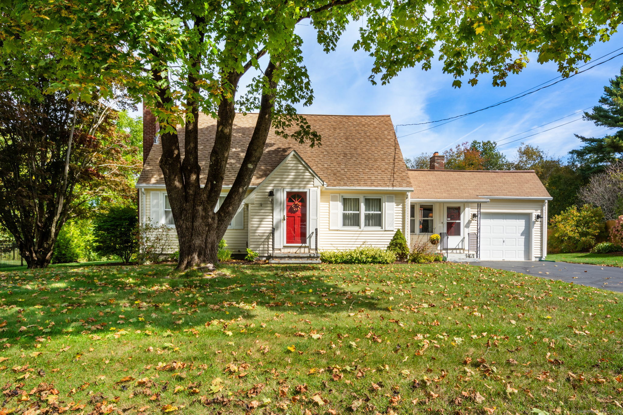 15 Oakwood Drive