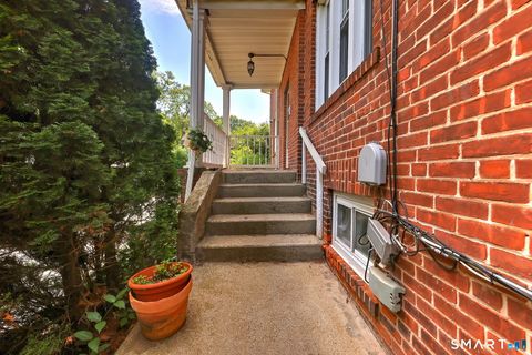 Tiny photo for 160 Goffe Terrace, New Haven, CT 06511 (MLS # 24182803)