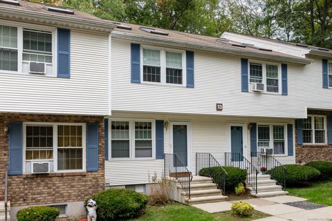 Photo of 143 Julia Terrace #143, Middletown, CT 06457 (MLS # 24143511)