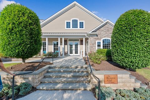 Tiny photo for 13 Mercy Street #13, Danbury, CT 06810 (MLS # 24153888)