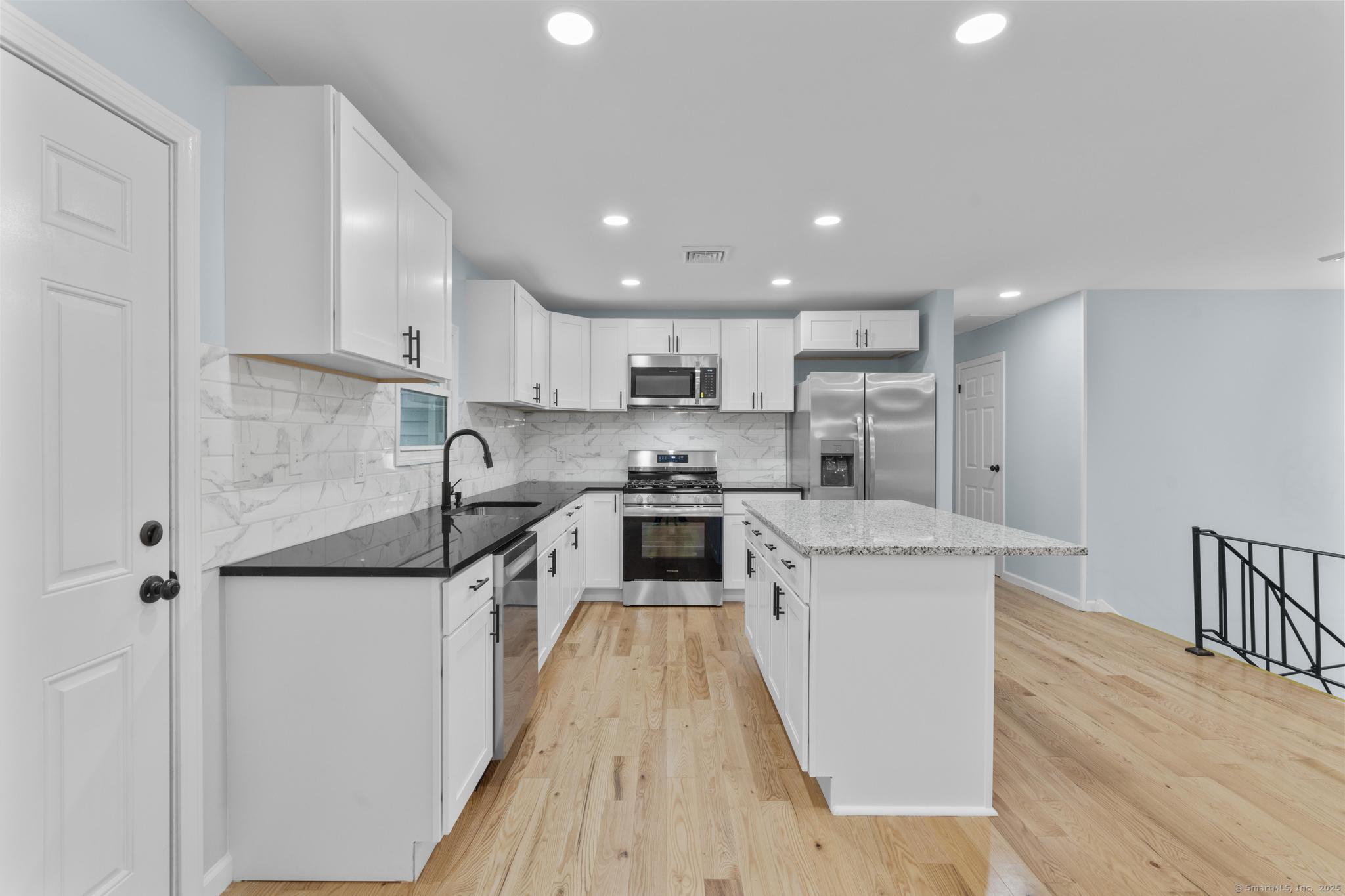 17 Quiet Woods Road, East Hampton, Connecticut image 10