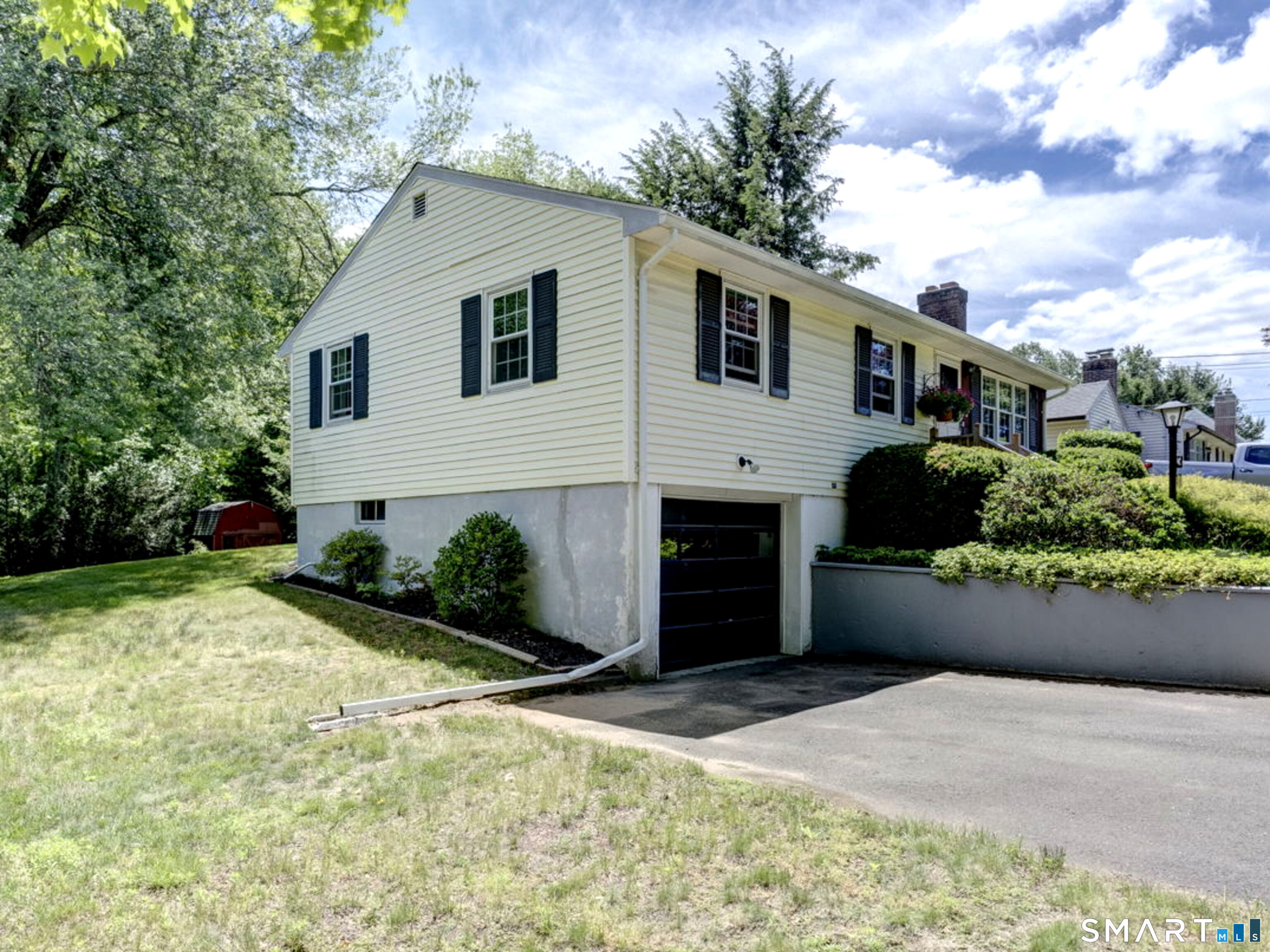 37 Cody Avenue