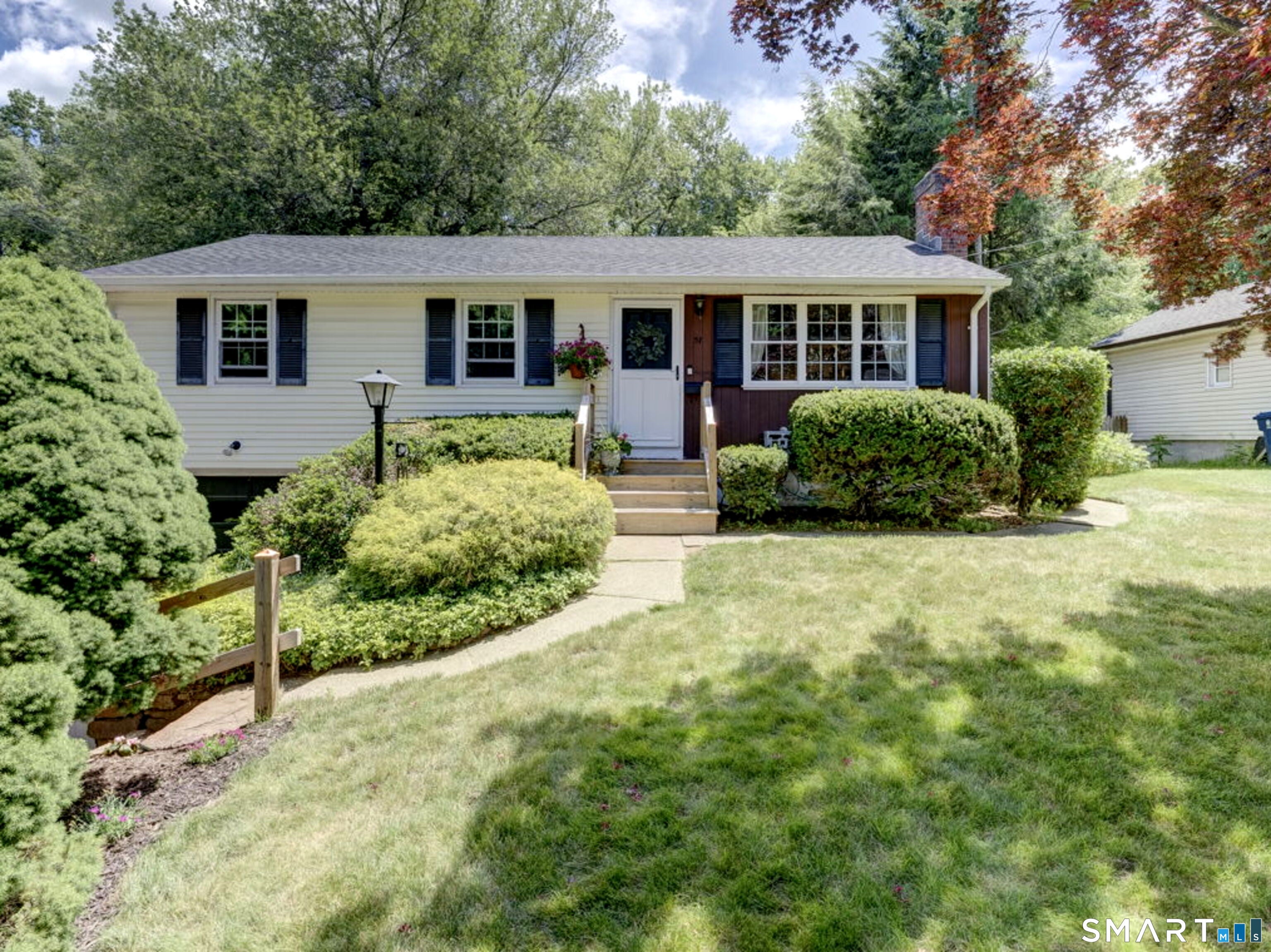 37 Cody Avenue