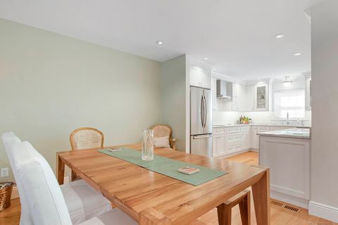 Tiny photo for 32 Edgewater Commons Lane #32, Westport, CT 06880 (MLS # 24156663)