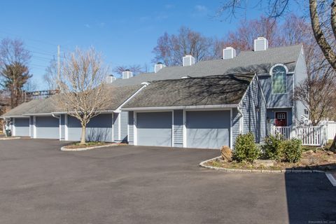 Tiny photo for 32 Edgewater Commons Lane #32, Westport, CT 06880 (MLS # 24156663)