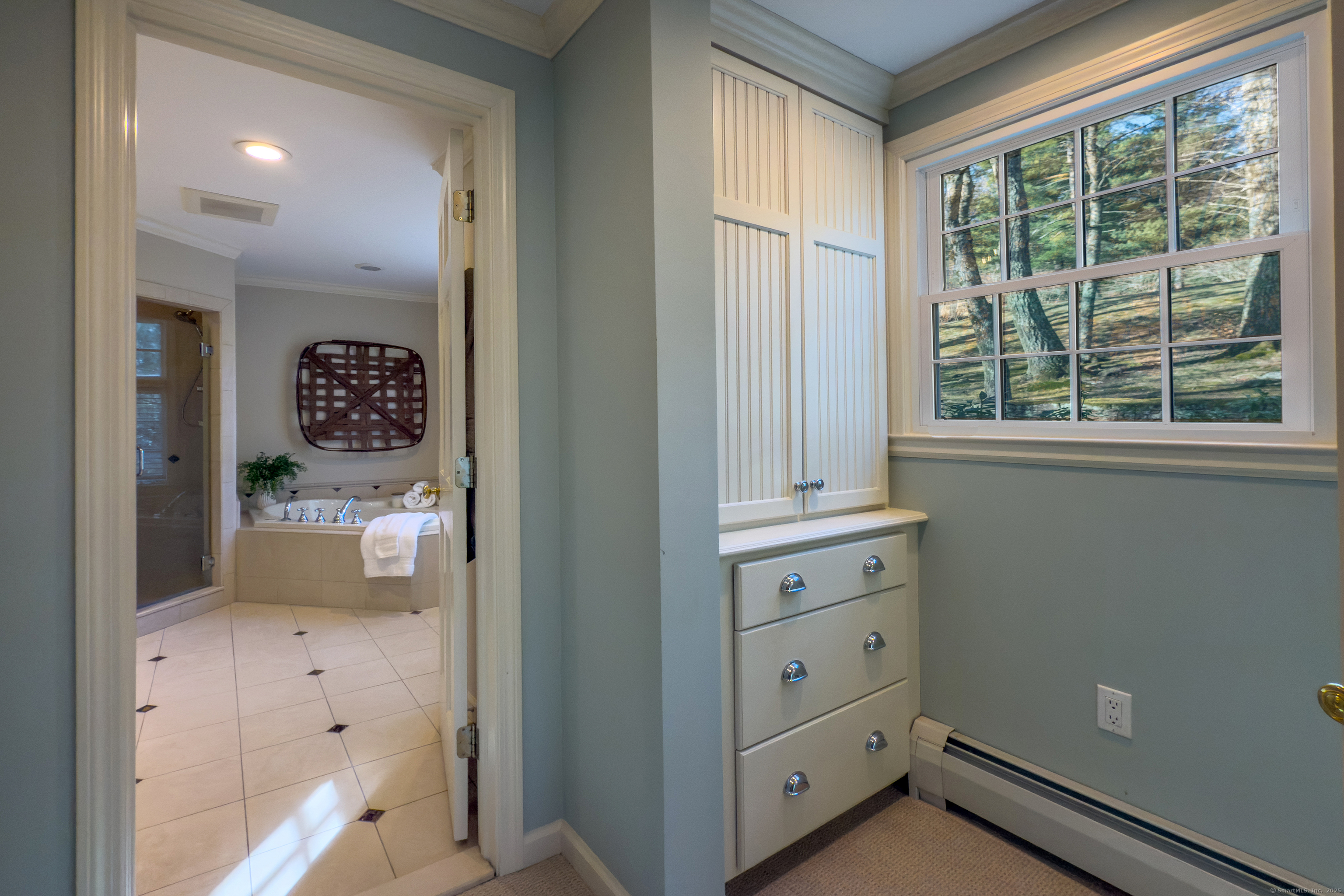 98 Cotswold Way, Avon, Connecticut image 18