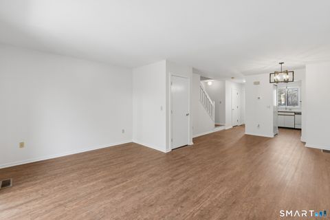 Tiny photo for 827 Oronoke Road #APT 8-2, Waterbury, CT 06708 (MLS # 24152952)