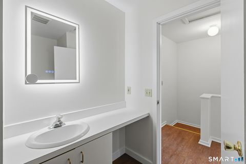 Tiny photo for 827 Oronoke Road #APT 8-2, Waterbury, CT 06708 (MLS # 24152952)