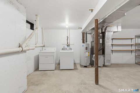 Tiny photo for 827 Oronoke Road #APT 8-2, Waterbury, CT 06708 (MLS # 24152952)