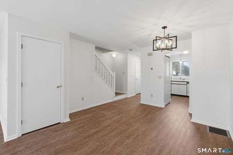 Tiny photo for 827 Oronoke Road #APT 8-2, Waterbury, CT 06708 (MLS # 24152952)
