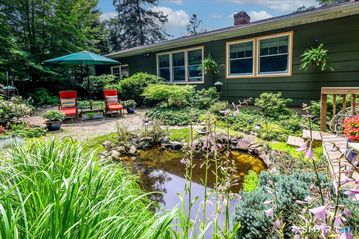 16 Pinewood Shores