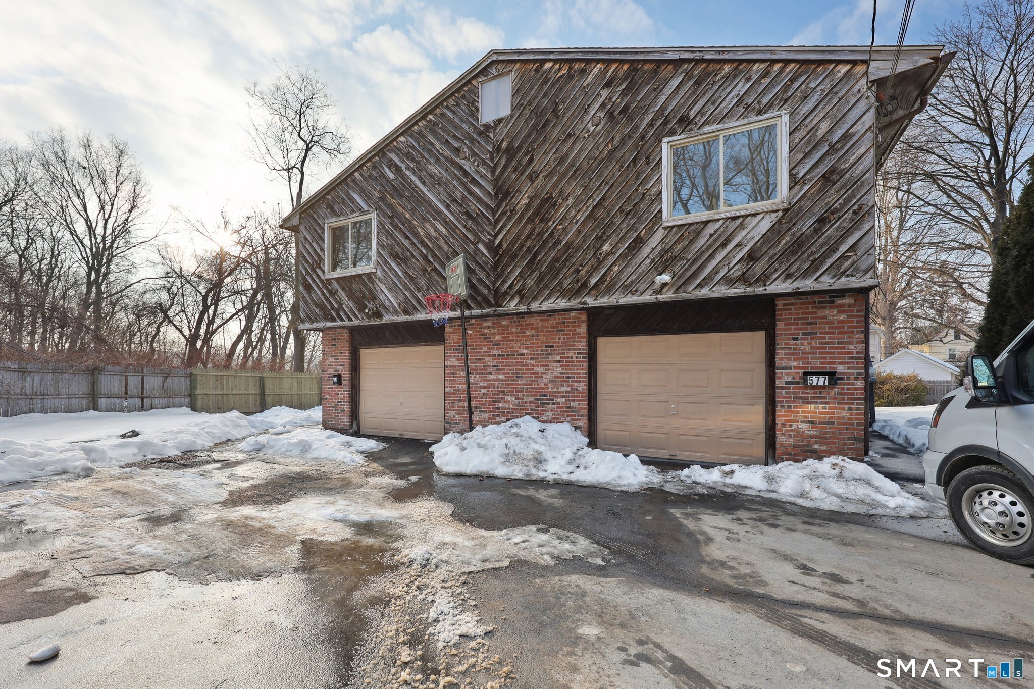 577 Columbia Blvd Extension